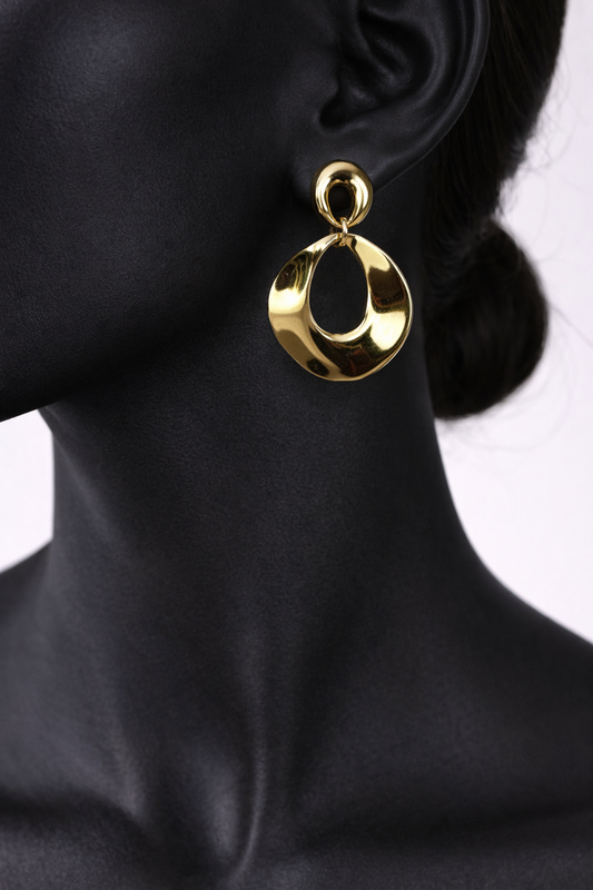Elegant Gold Drop Earrings